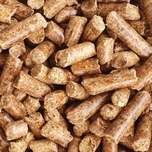 Granules de bois bruns conçus pour le chauffage et les poêles à granulés.