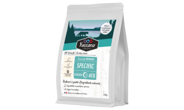 Paquet de nourriture pour chats Yuccana, toutes races, 40% poulet, ingrédients naturels, France